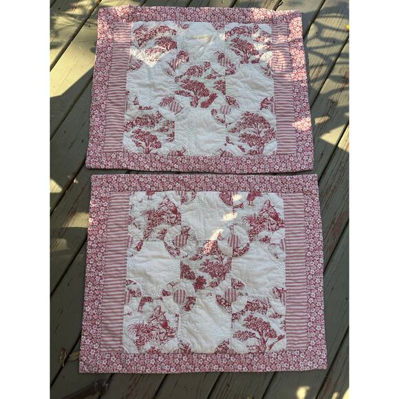 French country Toile quilted pillow shams red white reversible standard set 2 - Picture 2 of 16